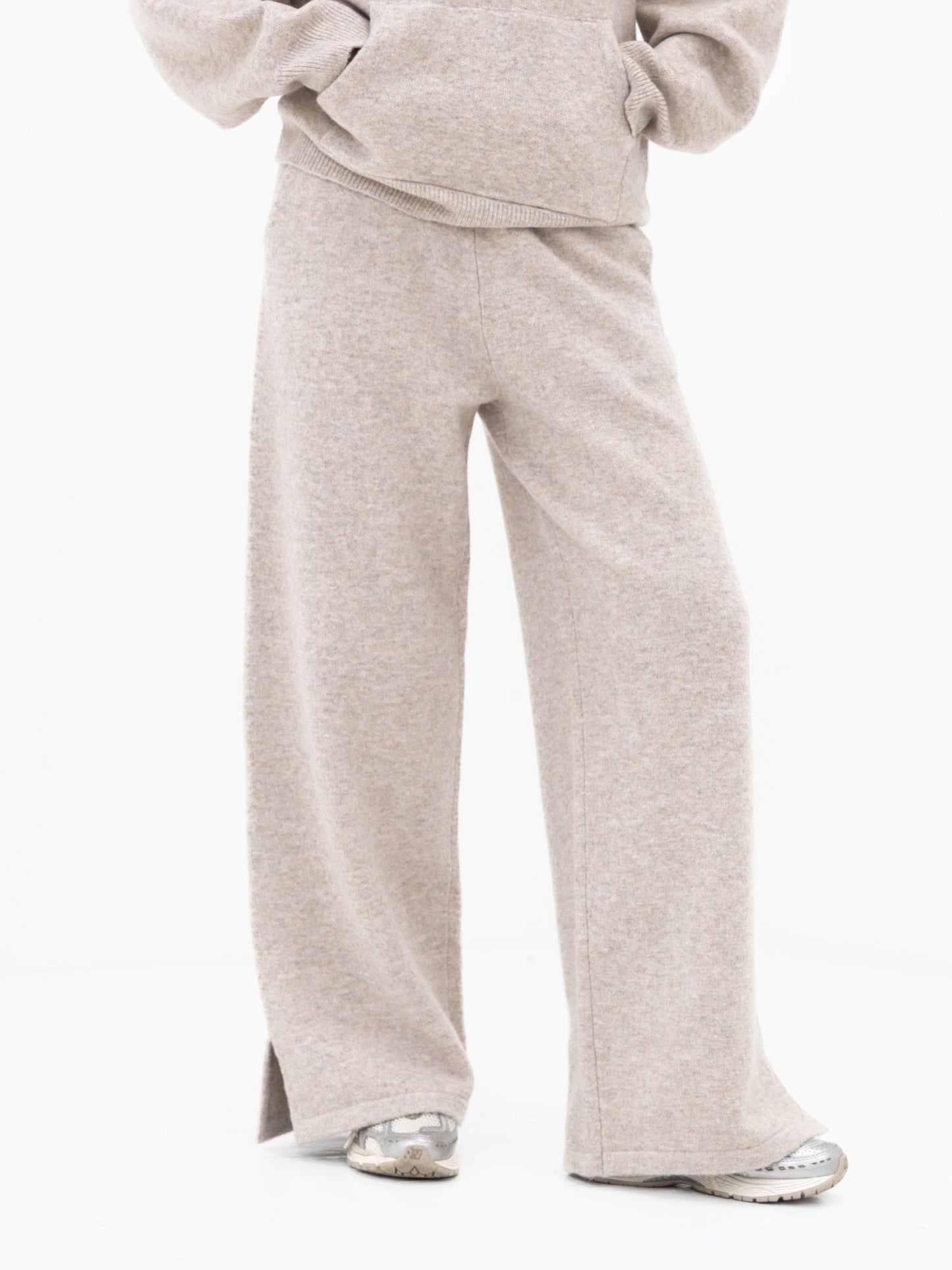 Knitted Wide Leg Sweatpants - Toasted Taupe