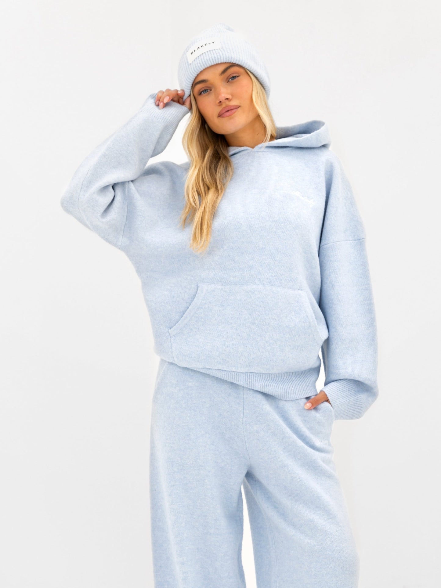 Oversized Knitted Hoodie - Baby Blue