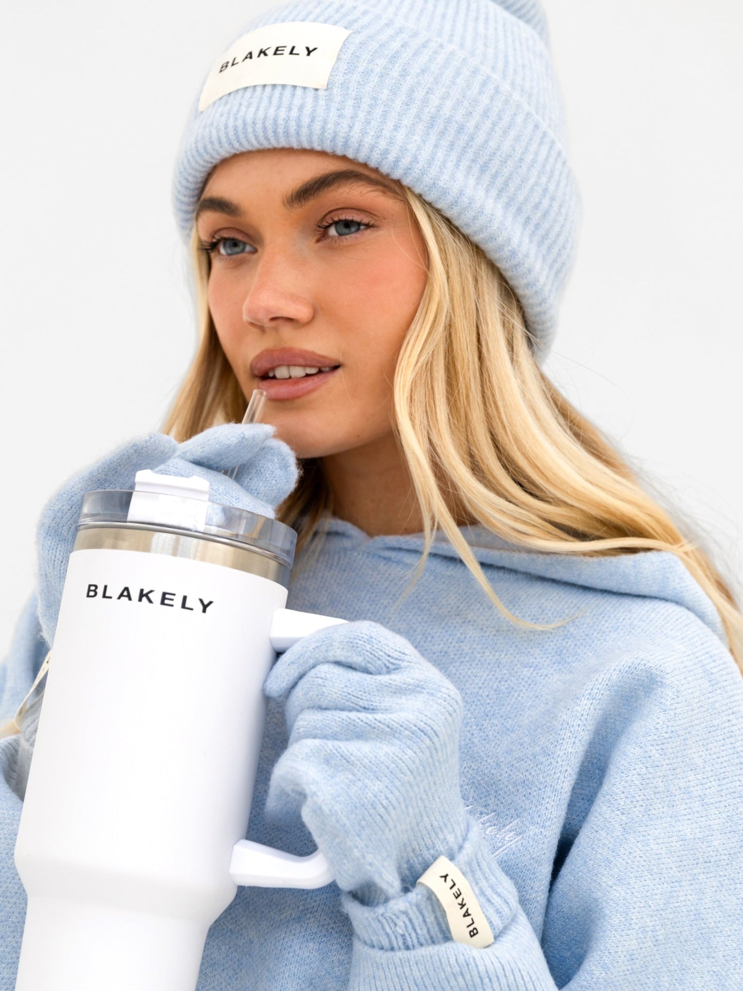 Oversized Knitted Hoodie - Baby Blue