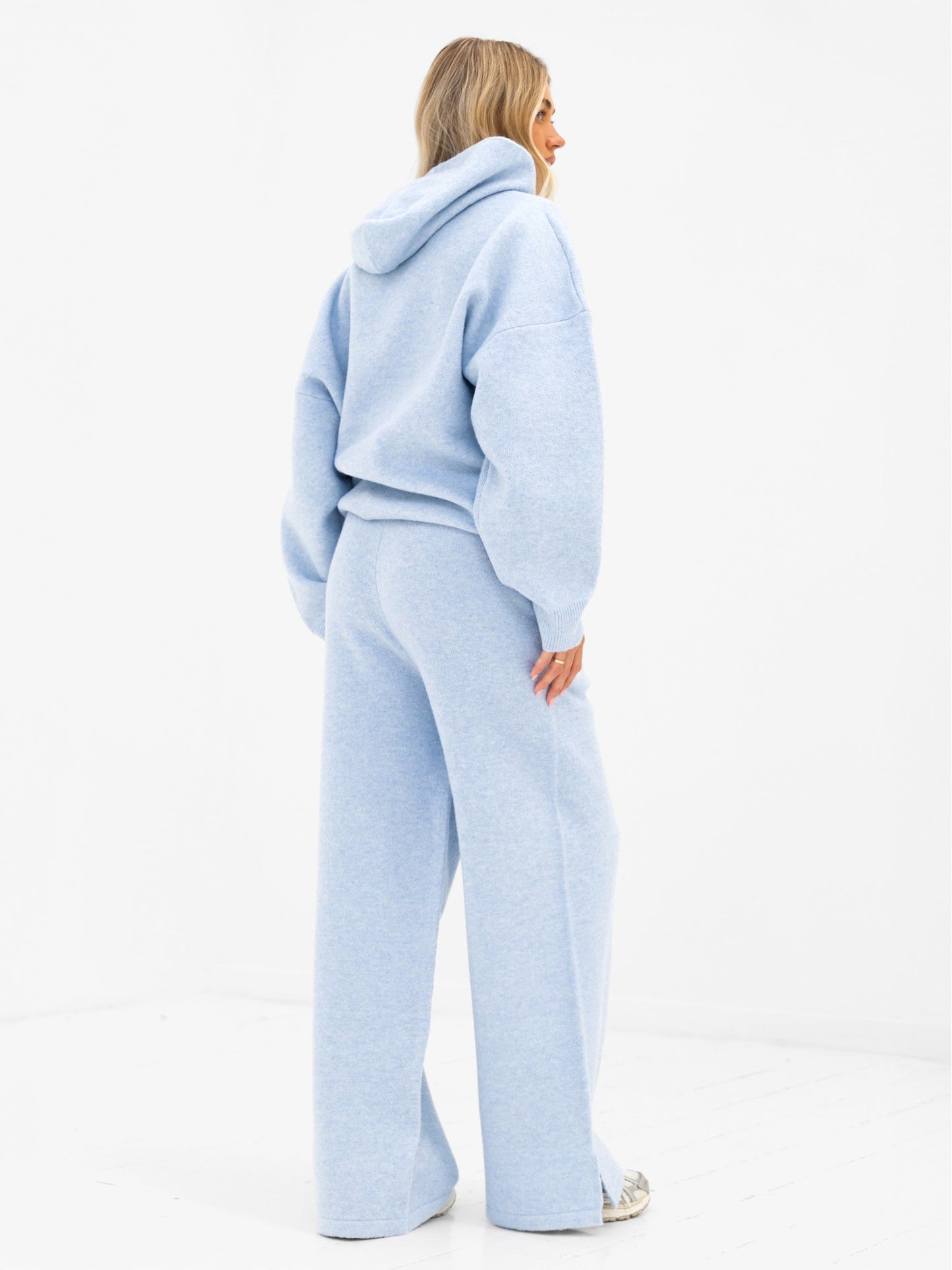 Oversized Knitted Hoodie - Baby Blue