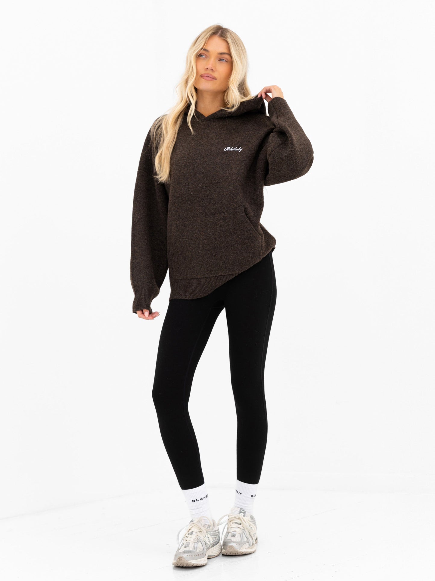 Oversized Knitted Hoodie - Chocolate Brown