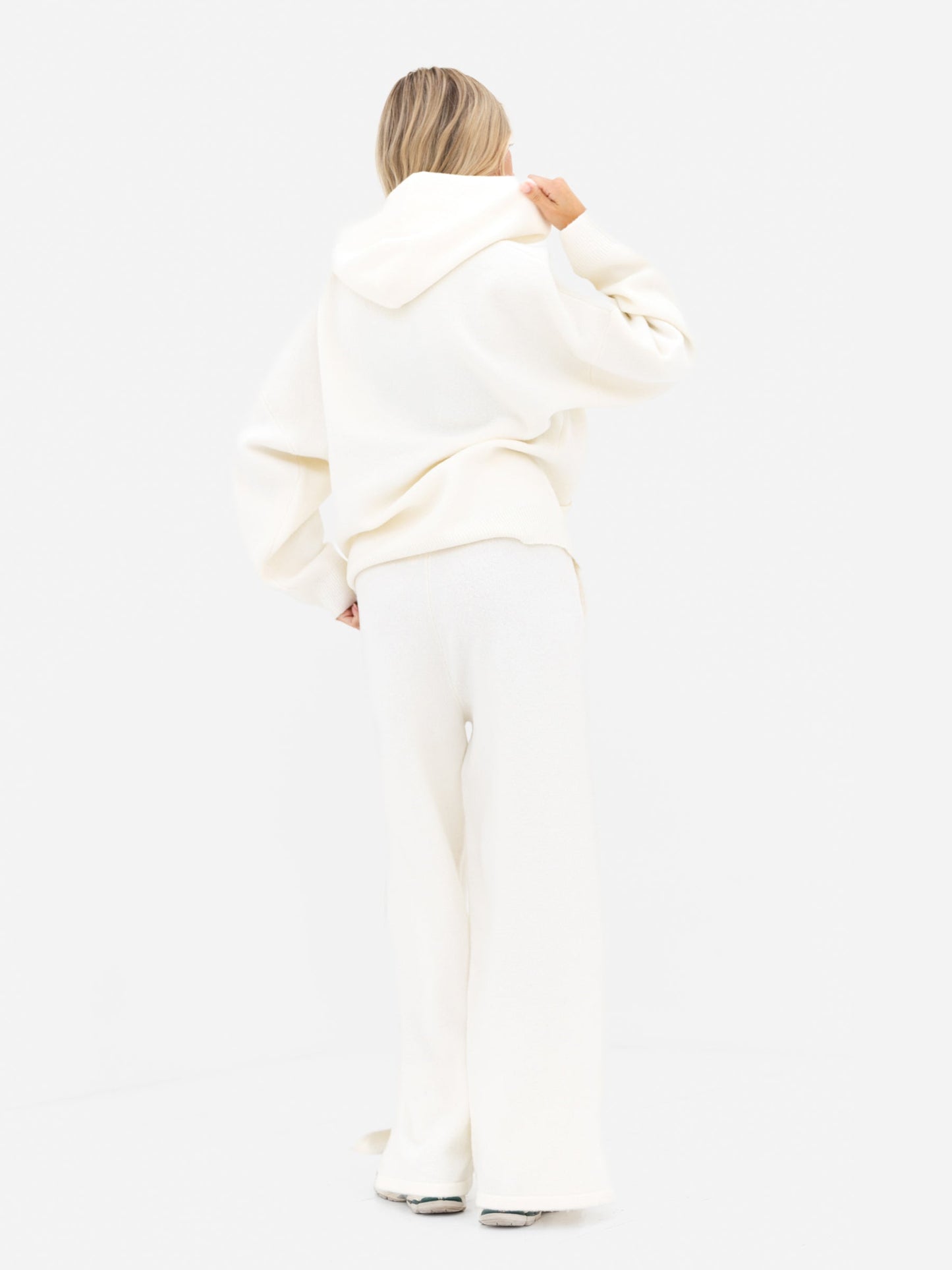 Oversized Knitted Hoodie - Cream