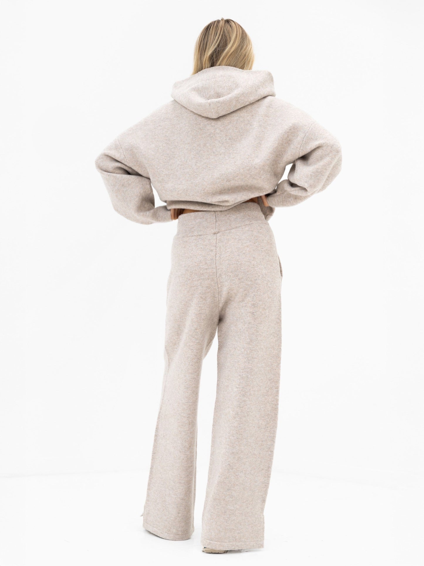 Oversized Knitted Hoodie - Toasted Taupe