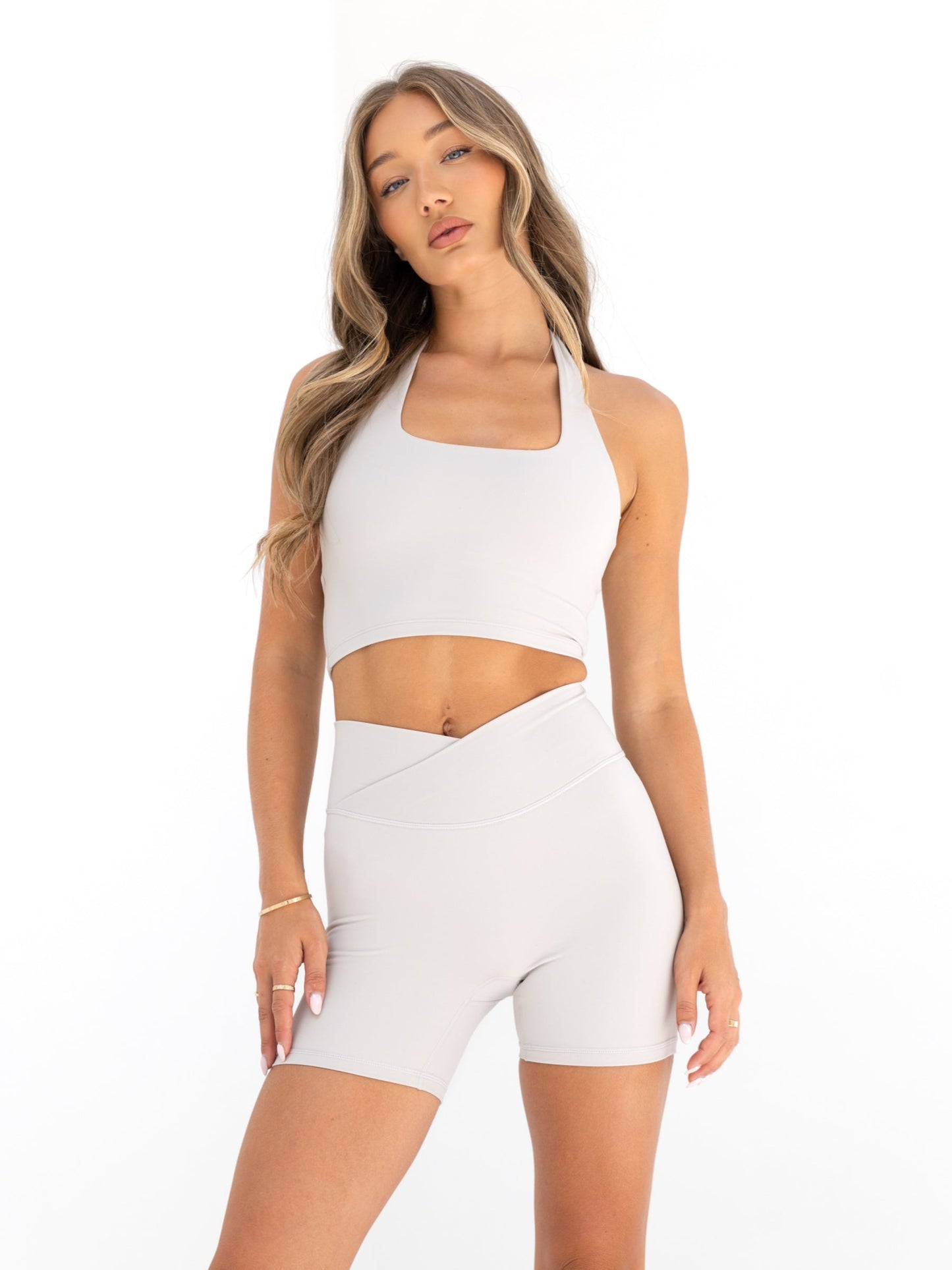 Ultimate Crossover Shorts - Ivory