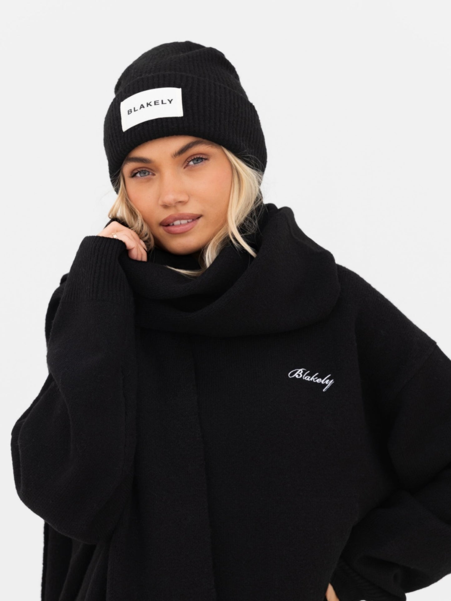 Label Knit Beanie - Black