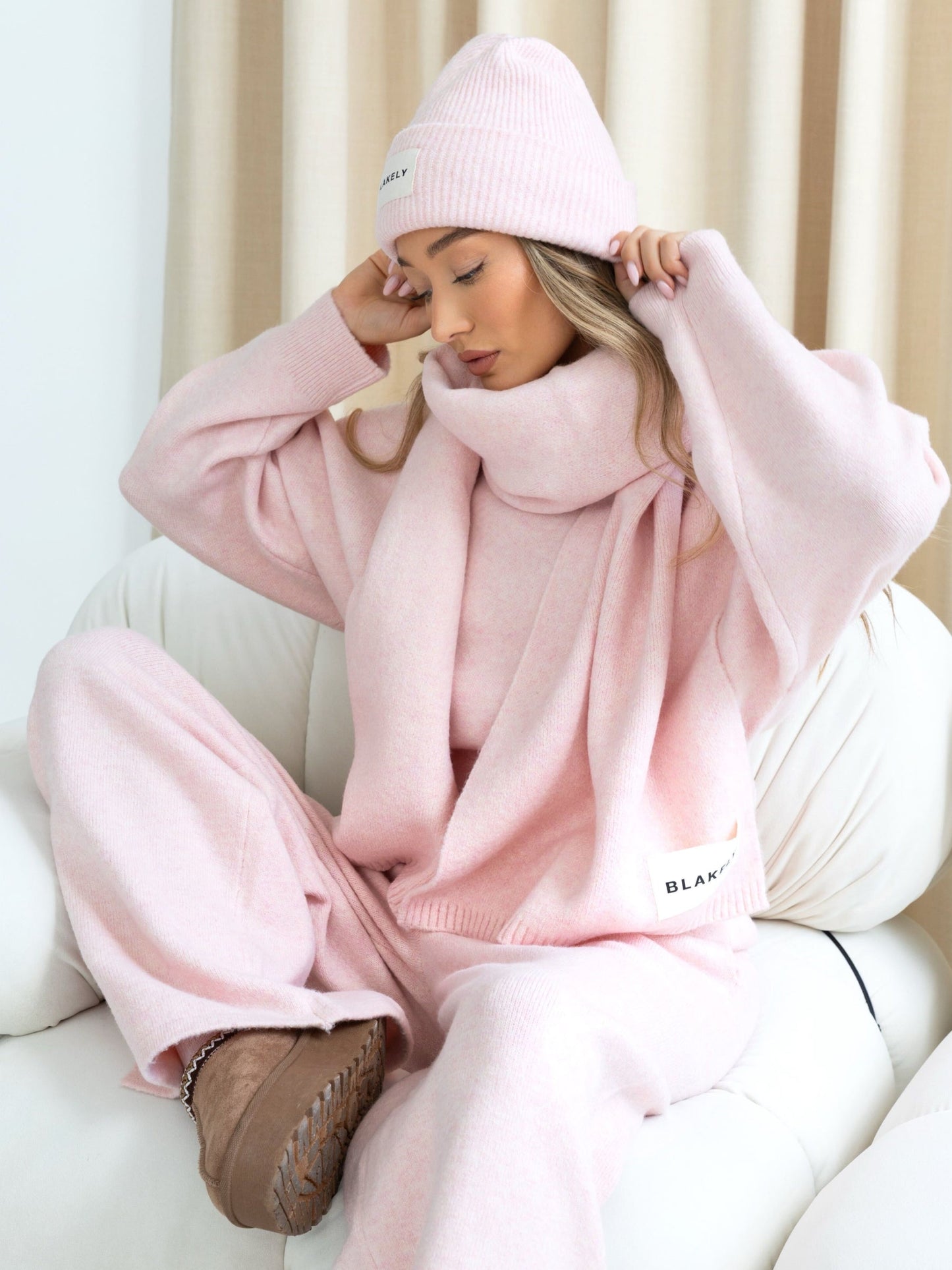 Label Knit Beanie - Marshmallow Pink