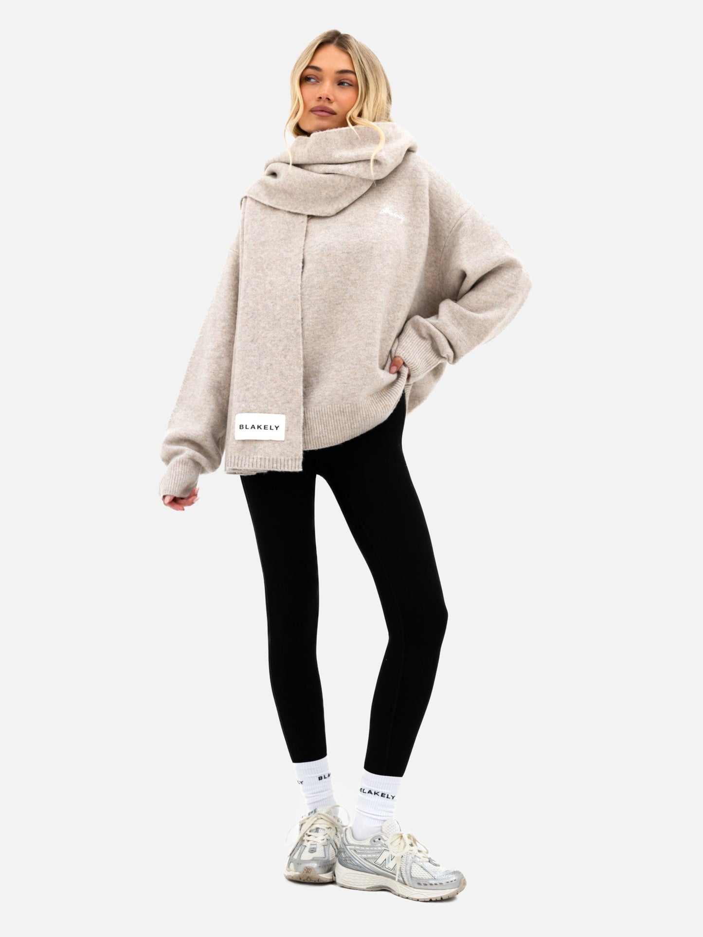 Label Knitted Scarf - Toasted Taupe