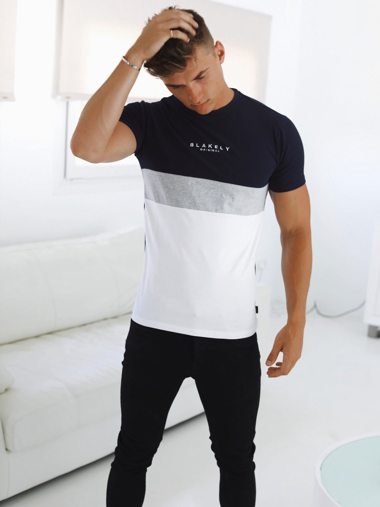 Italica T-Shirt - Navy