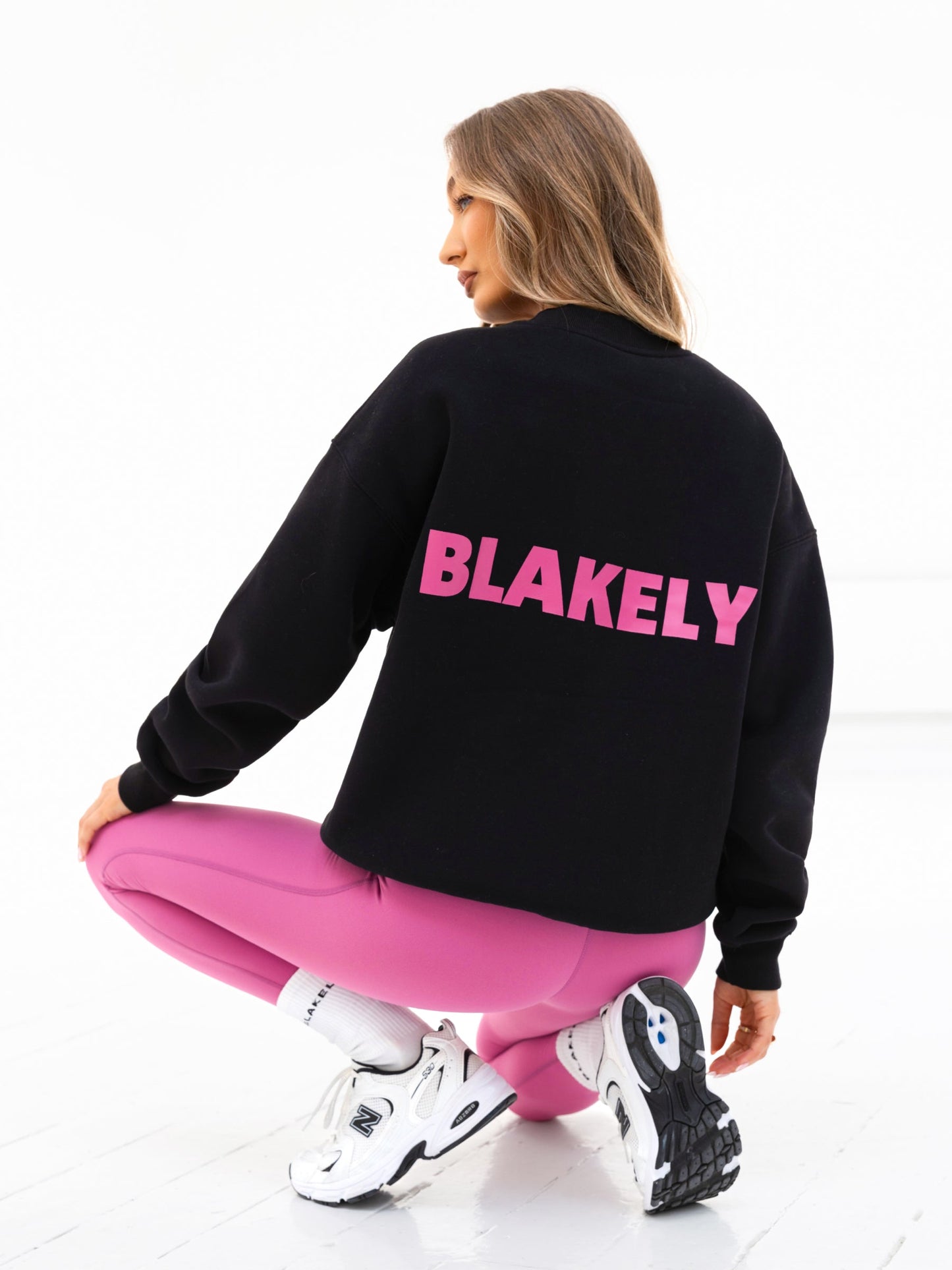 Amelie Oversized Sweater - Black & Pink