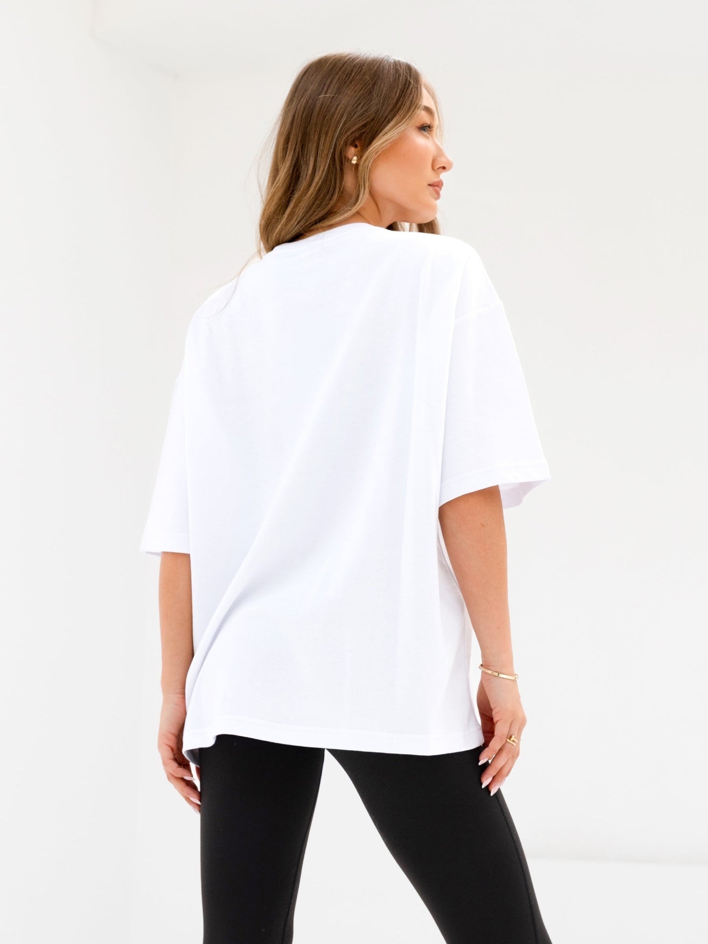 Melrose Ultra Oversized T-Shirt - White & Cherry Red