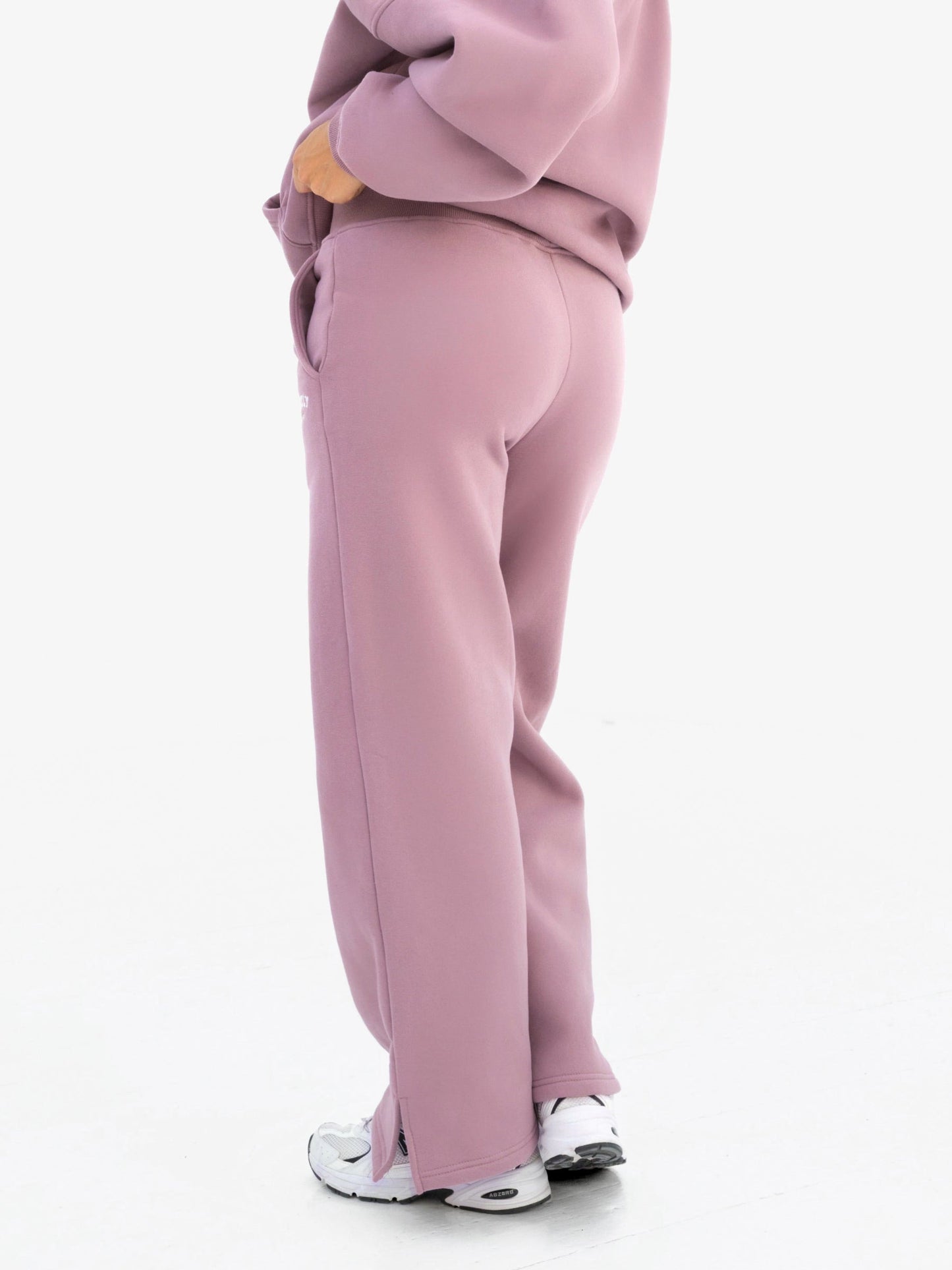 Varsity Wide Leg Sweatpants - Dusty Pink